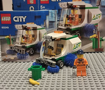 LEGO City 60249 Уличный подметальщик