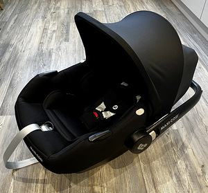 Детское кресло Maxi-Cosi CabrioFix i-size