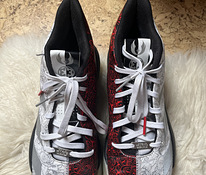 Müüa Adidase korvpalli jalatsid