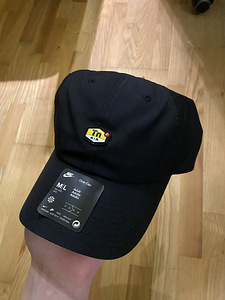 Nike tn dri-fit cap, M/L - 50€ New with tags