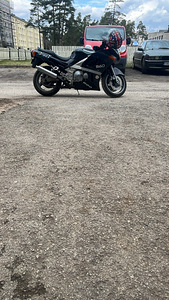 Kawasaki zx600e