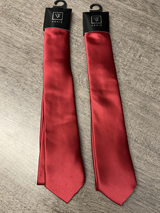 2 галстука