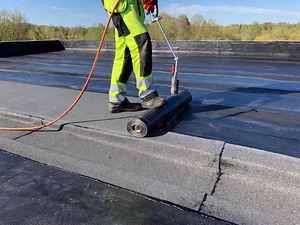 Kvalifitseeritud katusetöötajad otsivad tööd Eestis