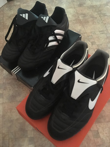 Jalgpalli jalatsid Nike ja Adidas