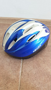 Шлем для велосипедиста