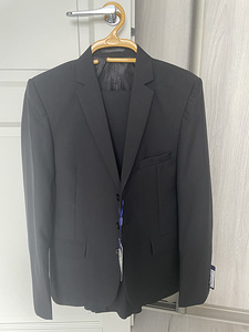 Must ülikond, pikkus 168-172