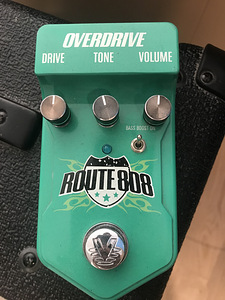 Overdrive pedaal route 808