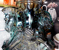 Большая стеклянная ручной работы ваза в виде лошади