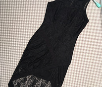 Черное кружевное платье S