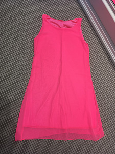 Неоново-розовое платье S