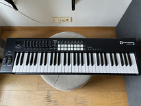 MIDI-клавиатура Novation Launchkey 61 Mk. 2