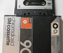 1 BASF SM90 kassett ja vaheleht kirjadega