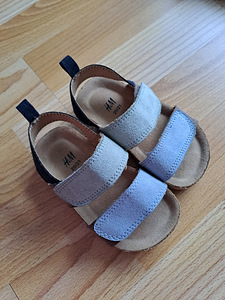 H&M sandaalid