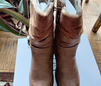 Женские зимние ботинки s 38