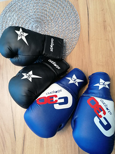 Боксерские перчатки Starpro