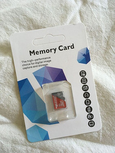 Карта памяти microSD на 32 ГБ