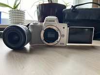 Гибридная камера Canon