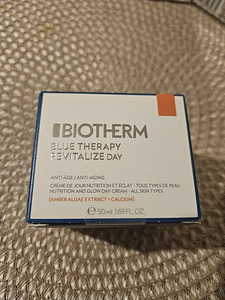 Biotherm blue therapy revitalize Day