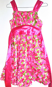 Ilus pidulik roosa-roheline 3D lilline kleit,146-152, uus