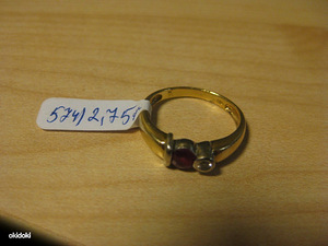 Золотое кольцо с бриллиантом (№574)