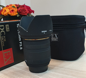 Objektiiv Sigma 18-50mm f/2.8 EX DC