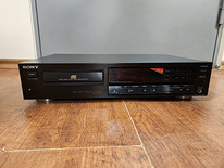 Стереопроигрыватель компакт-дисков Sony CDP-690