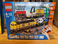 LEGO City 7939 freight train