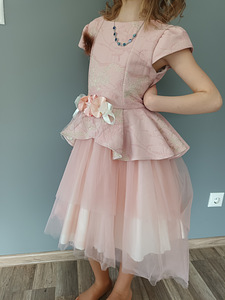 Праздничное платье для девочки р.134