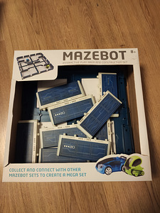 Интерактивные рабочие столы mAZEBOT для роботов