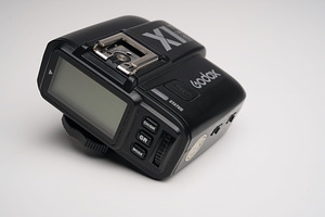 Спусковой механизм вспышки Godox X1TS Transmitter для камер