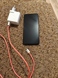 OnePlus 6T 6/128 Гб