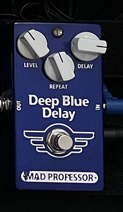Mad professor deep blue delay