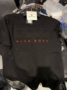 Hugo bossi t-särk
