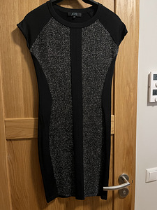 Guess kleit s.3 , (38) M