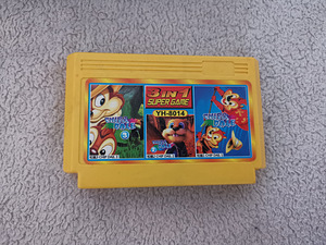 Telekamängu kollane kassett