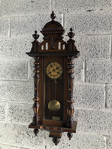 Старые настенные часы Junghans