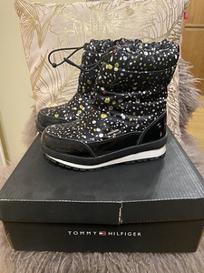 Детские зимние ботинки Tommy hilfiger размер 31