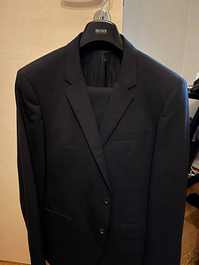 HUGO BOSS suit (coat + trousers)
