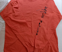 Оранжевая блузка с длинными рукавами для мужчин