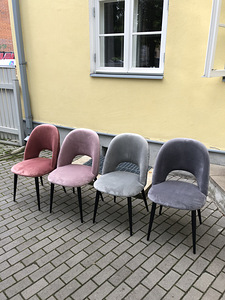 Новые обеденные стулья, 4 шт