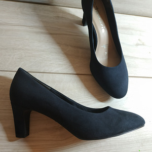 Фірмові жіночі універсальні нові туфлі від Tamaris - 37