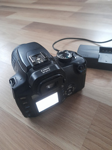 Зеркальная фотокамера Canon 350, б/у.