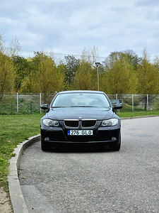 BMW e91 318i 2008a, 2009