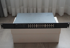 TP Link TL-SG1024D gigabitine kommutaator 24 pordiga (2 foto / 2)
