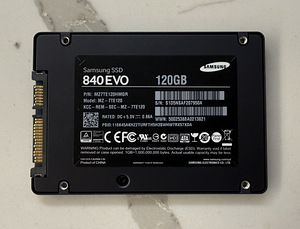 Samsung SSD 840 Evo 120GB (2 foto / 2)