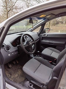 Autorent Mitsubishi Colt (2 foto / 5)