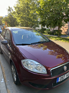 Аренда авто (3 фото из 4)