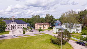 Kesk tn 35, Elva, Elva vald, Tartumaa (29 foto / 39)