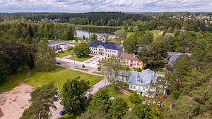 Kesk tn 35, Elva, Elva vald, Tartumaa (33 foto / 39)