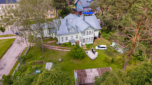 Kesk tn 35, Elva, Elva vald, Tartumaa (35 foto / 39)